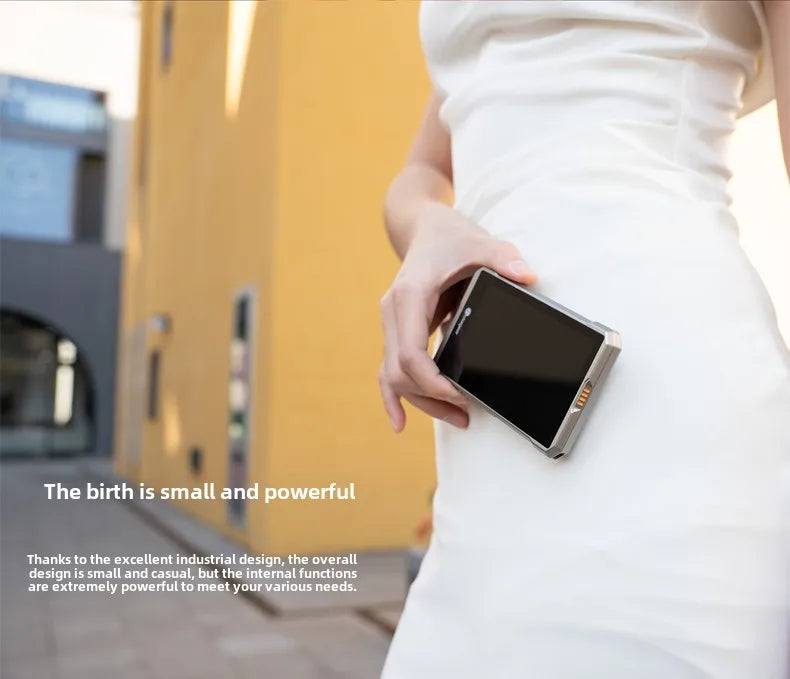 Wireless Magnetic Selfie Display for Mobile Phone.